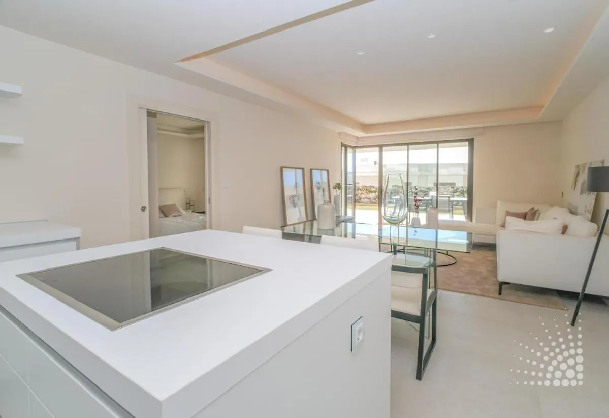 Beautiful Velaya Beachfront 2 Bedrooms Rdr496 Estepona